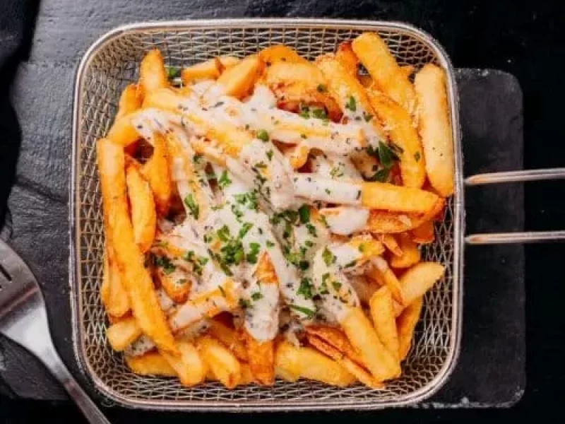 tasty-french-fries-with-sauce-e1664474253133-pvhjusira5ksars136ci472u8zvn2ulnf74k621klk